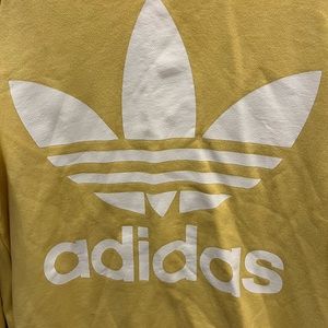Vintage Adidas Women’s Sweatshirt